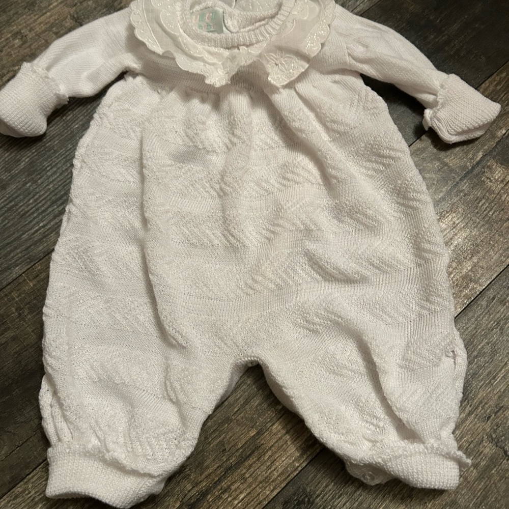 Vintage white Textured Baby Romper with Lace Detail 3-6 months